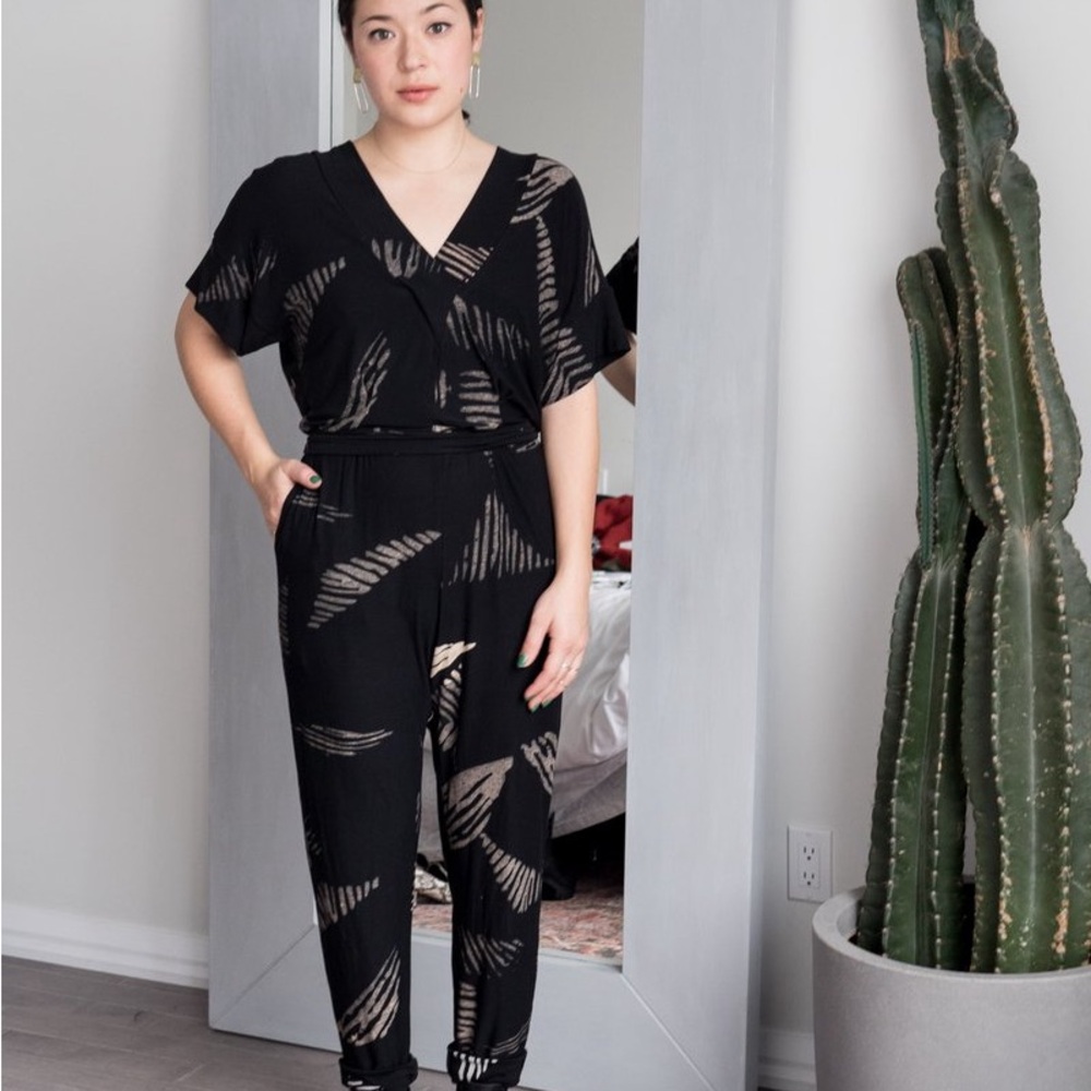 Chic Black and Cream jumpsuit sz S